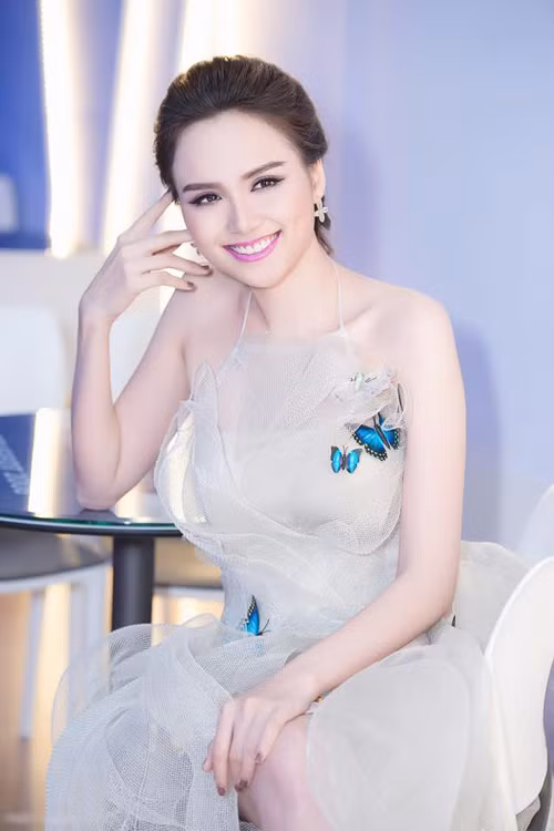 Hoa hậu Diễm Hương giảm đến 20kg trong vòng ba tháng. Cô cũng dần hoàn thiện hơn về cả nhân sinh quan cuộc sống lẫn hôn nhân.