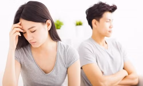 Nỗi khổ chuyện "yêu" của các cặp vợ già chồng trẻ Noi kho chuyen