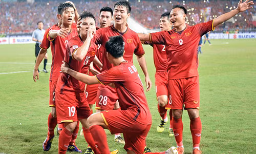 Su that Ha Duc Chinh dap tra anh hung ban phim khi bi che da do?