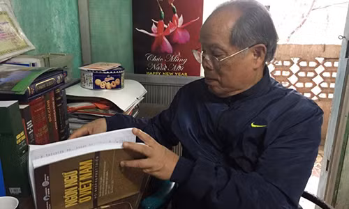 PGS Bùi Hiền được công nhận là chủ sở hữu của tác phẩm “Bài viết cải tiến chữ quốc ngữ”.