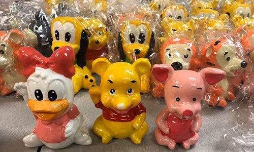 Hơn 200 kg ma túy đá được giấu tinh vi trong các bức tượng trang trí hình nhân vật Disney. Ảnh: NYPost