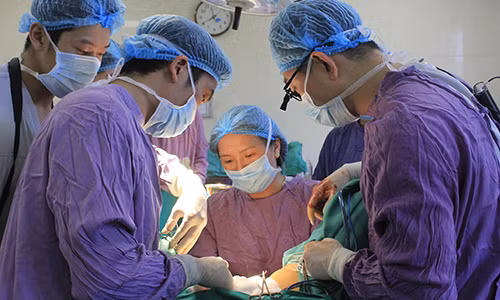 Cô gái không thể quan hệ tình dục, đổ vỡ hôn nhân vì không có âm đạo Co gai khong the quan he tinh duc, do vo hon nhan vi khong co am dao
