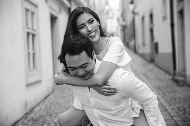Người đẹp được chồng đại gia hết lòng yêu thương, chiều chuộng.