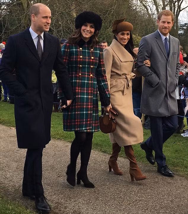 Ly do chinh khien Meghan va Harry roi khoi cung dien hoang gia