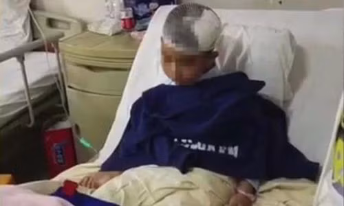 Ban trai cua bo cam bua tan cong da man con rieng cua nguoi tinh