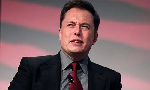 Elon Musk tình cờ tham dự một sự kiện mà hoàn toàn không hay biết đó là buổi tiệc sex.