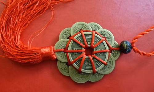 Cach dung tien xu phong thuy dung nhat de kich hoat may man