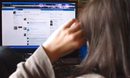 Số người chết đang tăng nhanh trên Facebook.