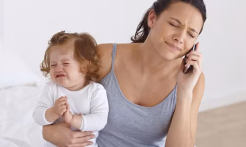 Sinh con xong, vợ bỗng dưng trở nên lãnh cảm Sinh con xong, vo bong dung tro nen lanh cam