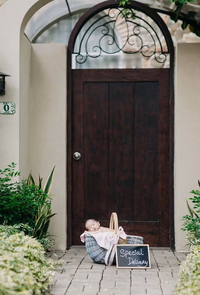 Trong khi đó, "tiểu công chúa" Anna vừa chào đời được 1 tháng.