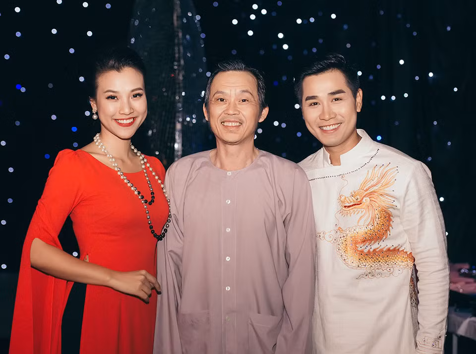 Cuoc song gian di cua Hoai Linh qua loi ke MC Nguyen Khang