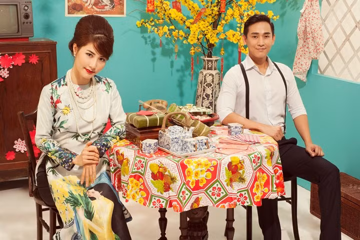Hứa Vĩ Văn dành sự ngưỡng mộ cho cô bạn đồng nghiệp Diễm My. Cả 2 có cơ hội làm việc cùng nhau trong phim Chạy đi rồi tính.