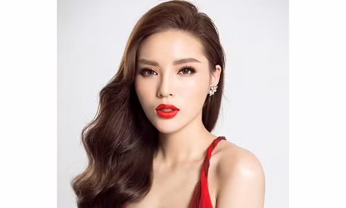 Hoa hậu Kỳ Duyên với hình ảnh gợi cảm. Ảnh: TL