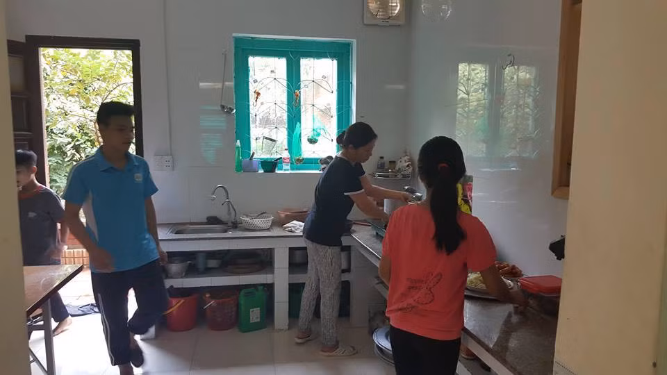 Nhật ký đẫm nước mắt của mẹ và người con khuyết não Nhat ky dam nuoc mat cua me va nguoi con khuyet nao