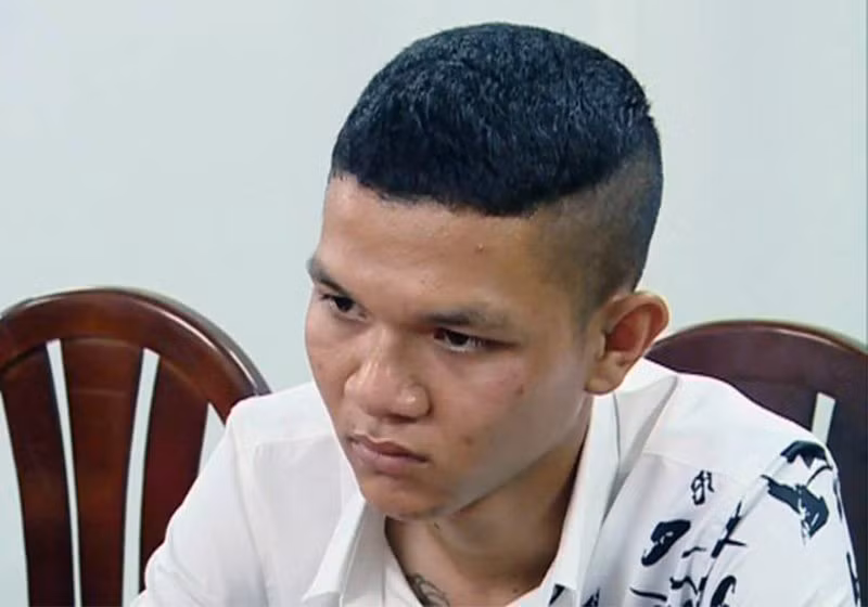 Nam thanh nien bi truy sat, dam chet tuc tuoi vi ghen tuong