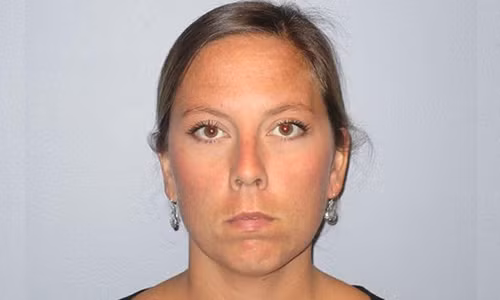 Nữ giáo viên Jill Lamontagne, 30 tuổi.