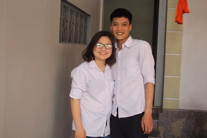 Sau 4 năm yêu, chàng đã vỗ béo cho nàng thành công, từ nàng mi nhon 42kg lên 62kg.
