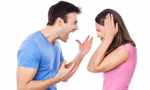 Anh trở thành "bề trên" của tôi (Ảnh minh họa) Anh trở thành "bề trên" của tôi (Ảnh minh họa)