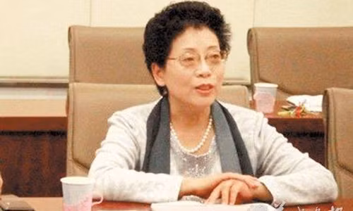 Bạch Hồng.