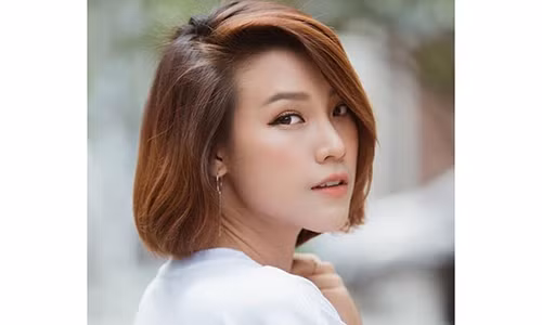 MC Hoàng Oanh chia sẻ bí quyết chăm sóc tóc nhuộm MC Hoang Oanh chia se bi quyet cham soc toc nhuom