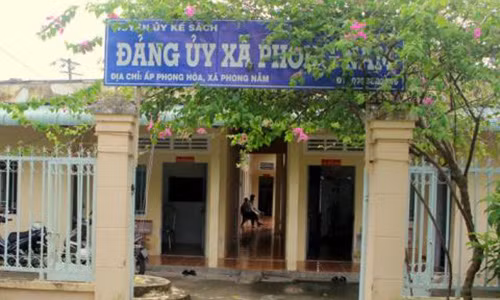 Quan xa gui ngan hang tien ho tro nguoi ngheo cho...an toan