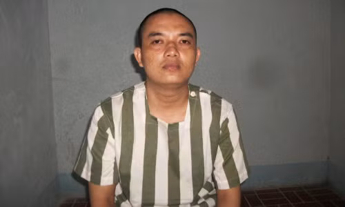 Phi "đen".
