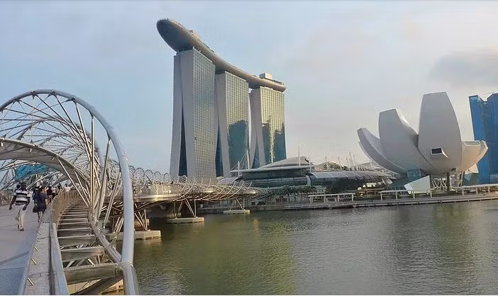 Nhung toa nha cuc 