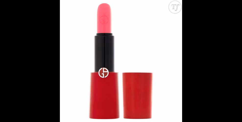 Quyến rũ như kẹo ngọt, gam đỏ Ecstasy mới ra của Giorgio Armani. Nguồn: terrafemina.com.