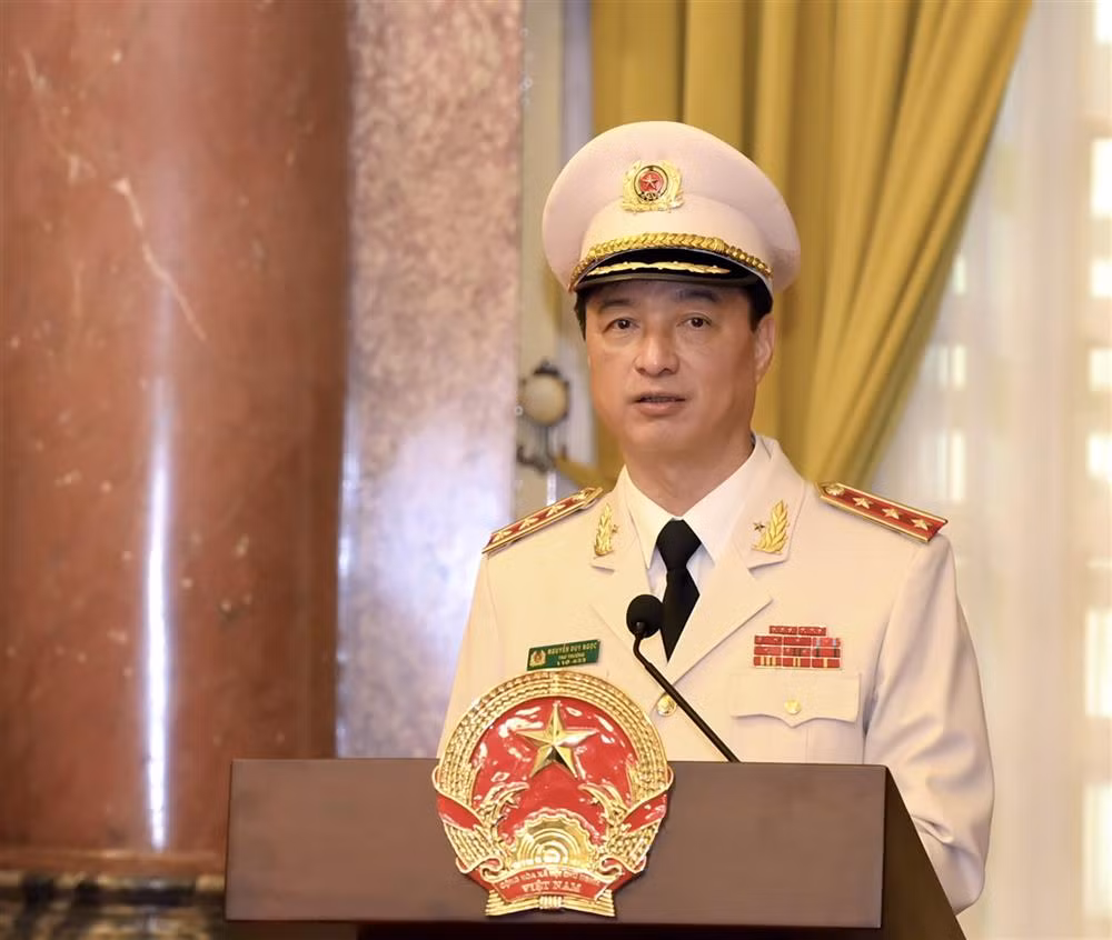 Thứ trưởng Nguyễn Duy Ngọc có nhiều thành tích xuất sắc trong xây dựng lực lượng Công an, xây dựng thế trận an ninh nhân dân vững mạnh, bảo vệ an ninh quốc gia, đấu tranh, phòng, chống tội phạm, giữ gìn trật tự an toàn xã hội.