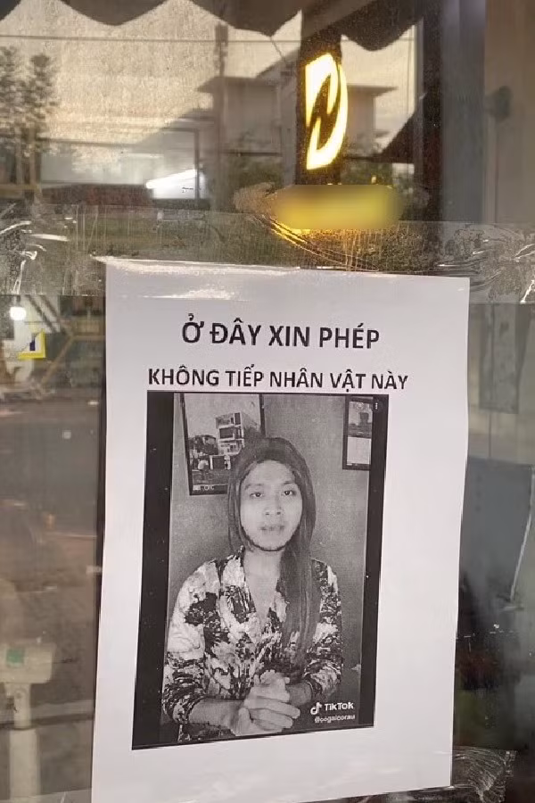 Trước đó Cô Gái Có Râu gây xôn xao khi có màn khẩu chiến với thương hiệu chè nổi tiếng C.H. Chàng TikToker bộc bạch anh hối hận vì đã đẩy drama tiệm chè lên cao trào. Bởi sau lùm xùm trên, không nơi nào muốn làm việc và dám bỏ tiền book anh chàng đến review nữa.