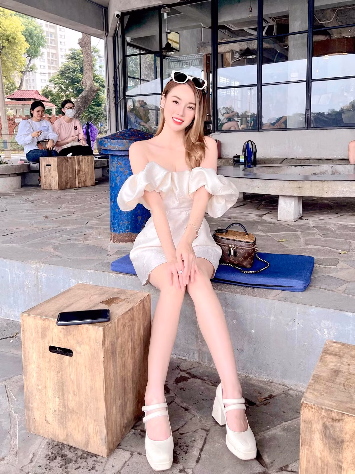 Nhiều người nhận xét cô nàng có nhiều nét giống hot girl Hàn Quốc. Không những vậy, Ngọc Mai còn sở hữu vóc dáng ấn tượng. Ảnh: FBNV