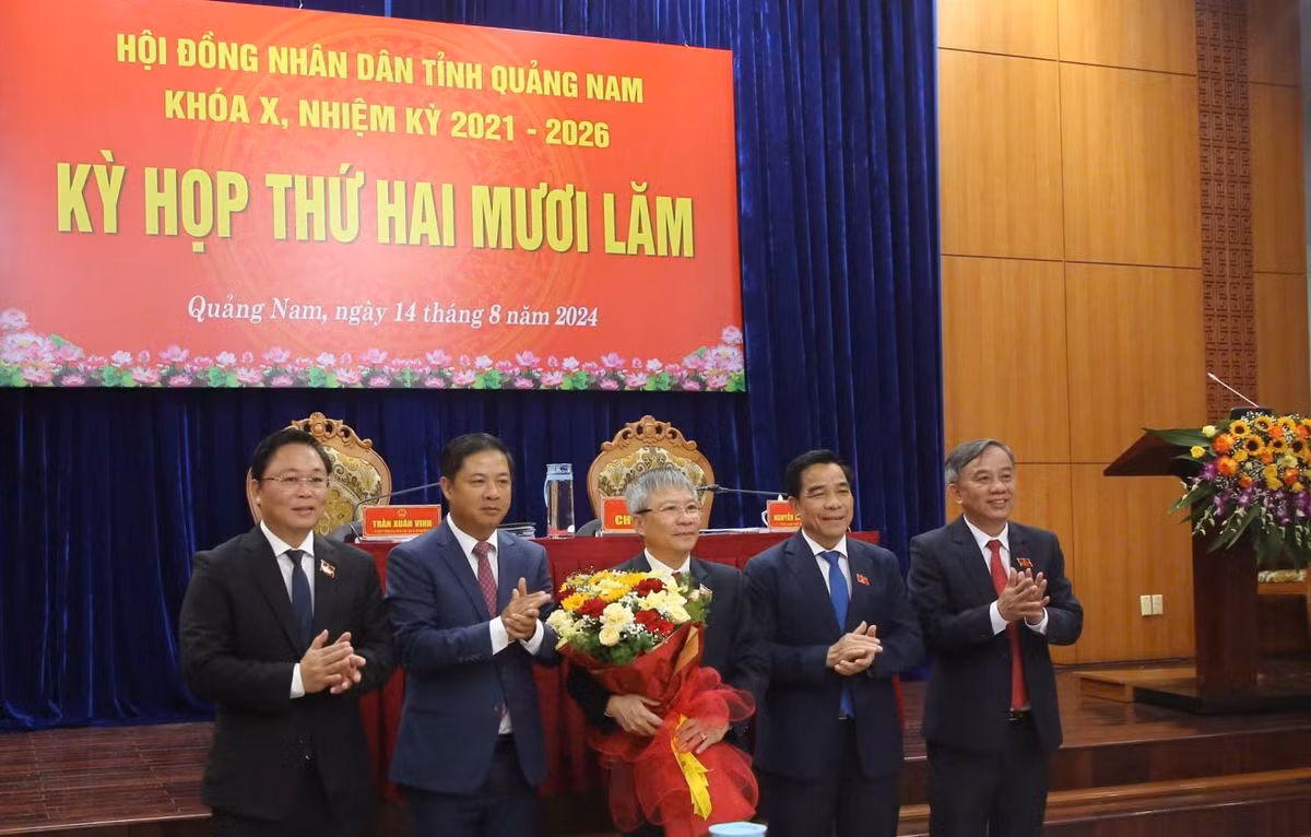 Quang Nam kien toan chuc danh Chu tich HDND tinh