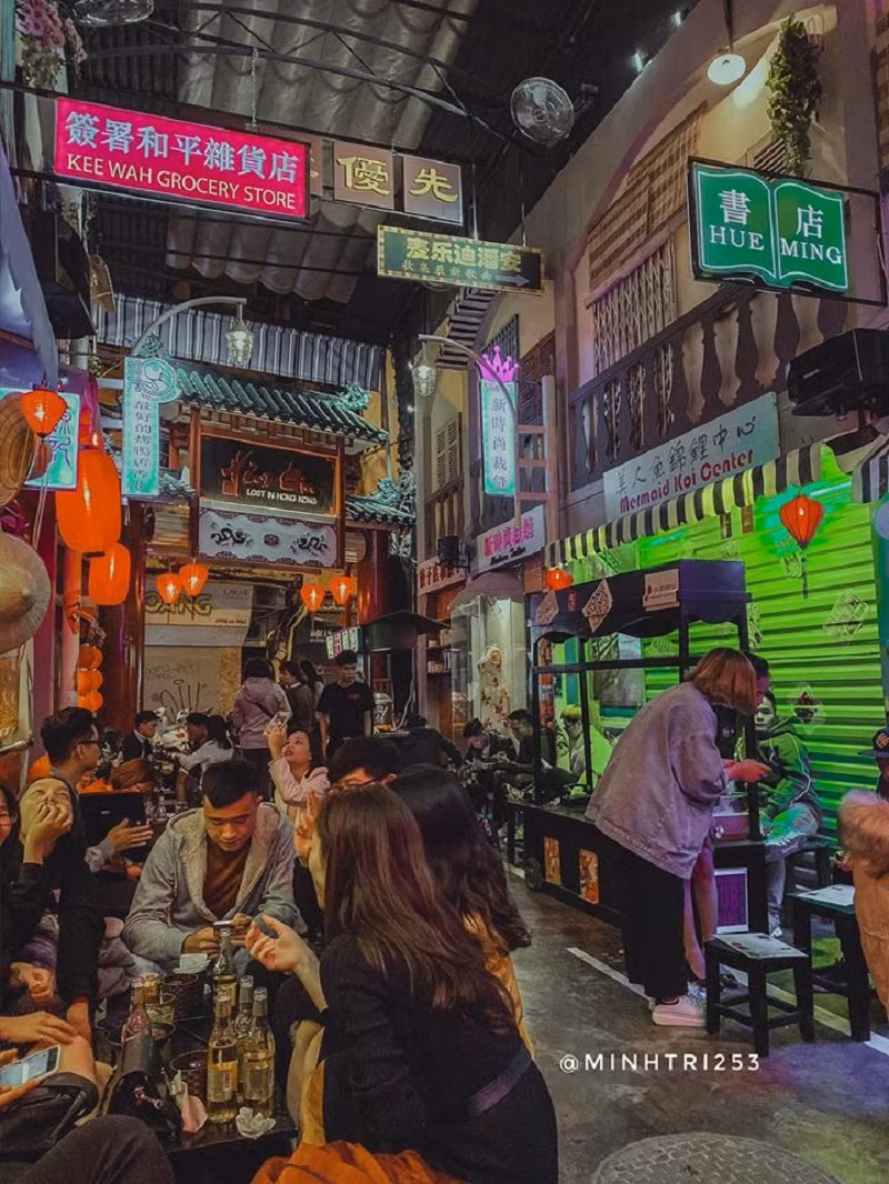 Gioi tre Ha Thanh thich thu check-in 
