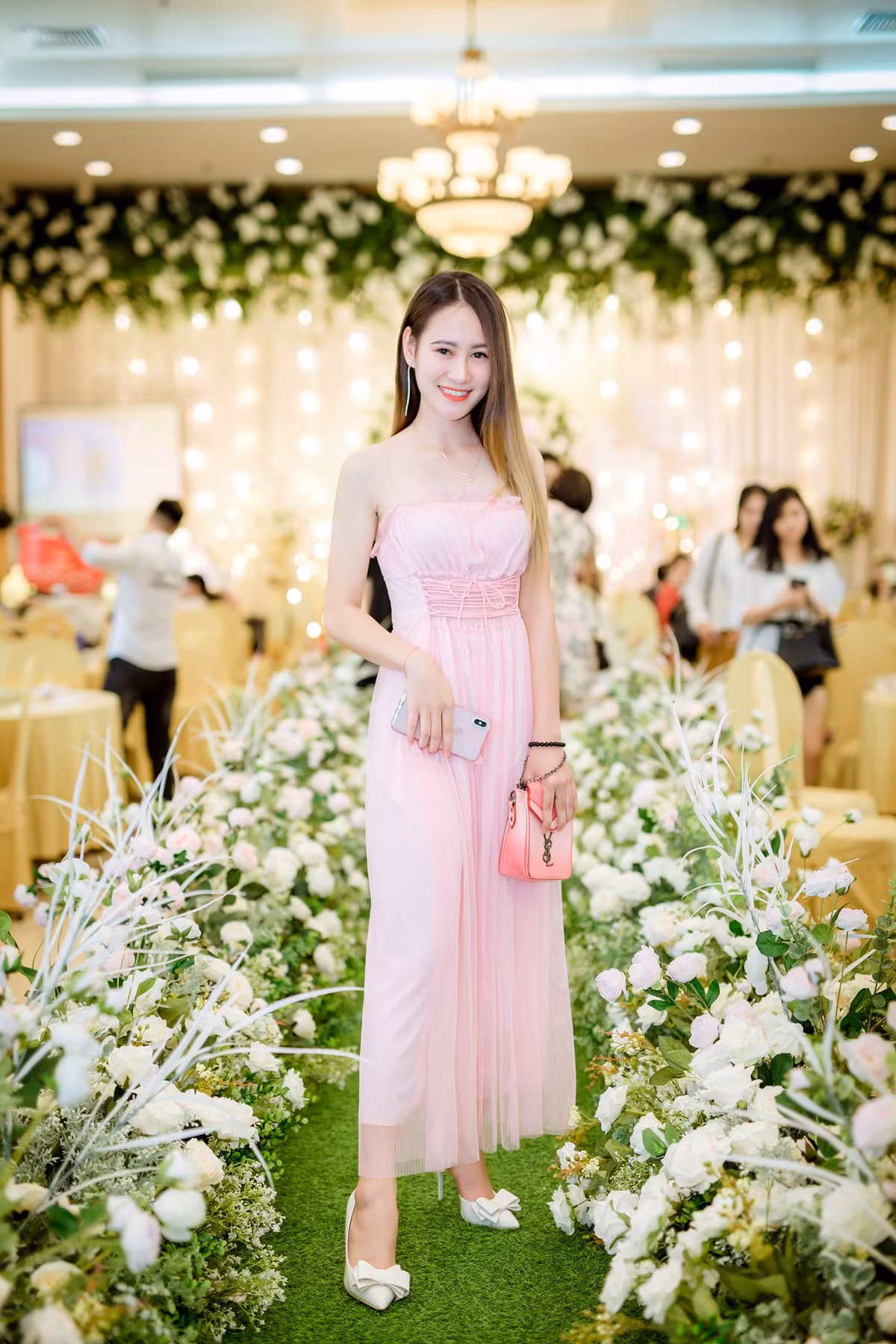 "Để tập được một động tác đúng rất lâu, vì phải tập đi tập lại nhiều lần. Em đã tập luyện 7 năm mới được tham gia SEA Games lần đầu tiên" - Minh Hằng chia sẻ về hành trình đến với SEA Games của bản thân.