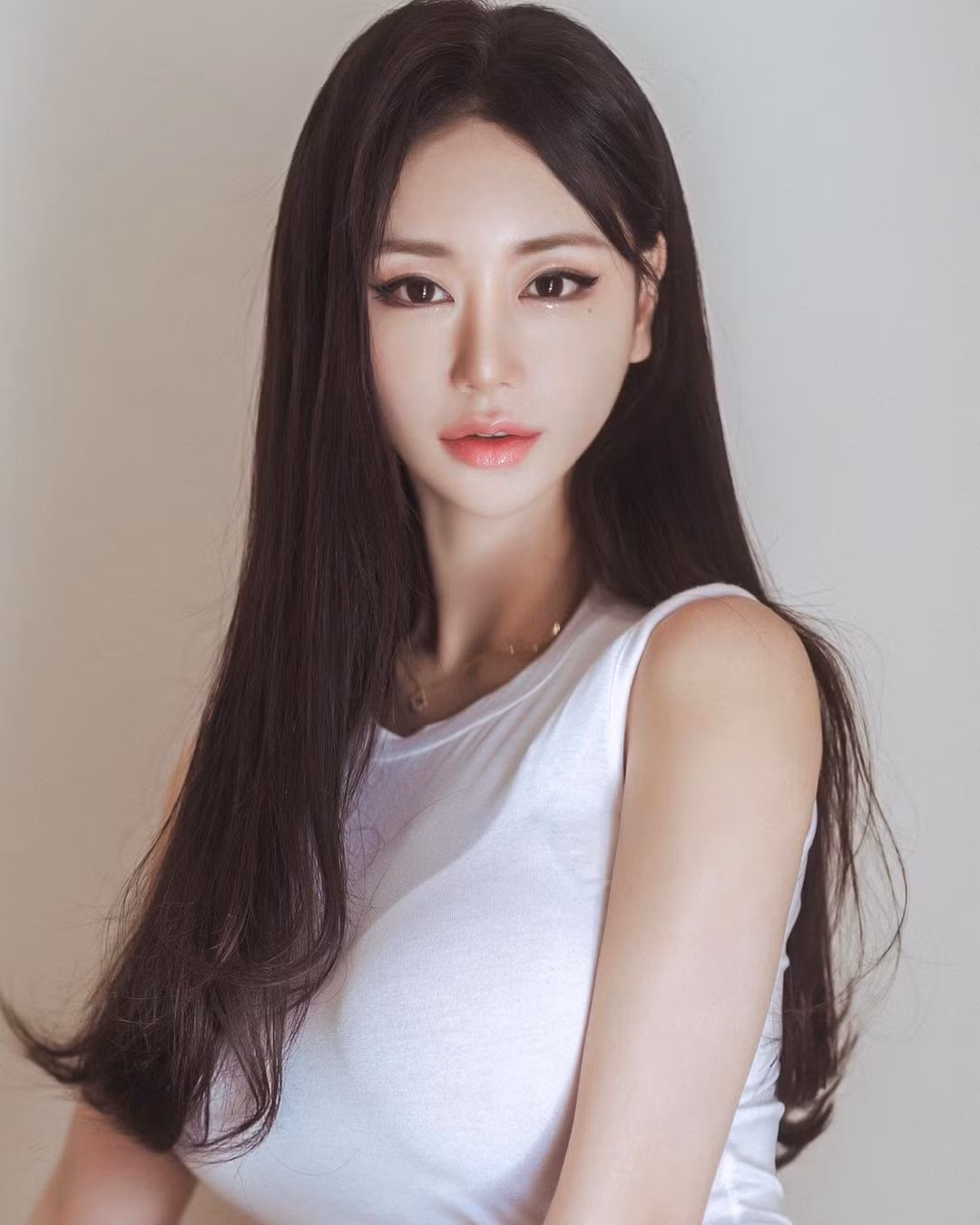 Gương mặt khả ái của cô là gu thẩm mỹ chung của người dân xứ kim chi.