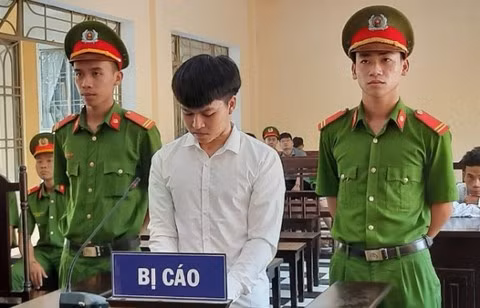 Sat hai vo vi khong muon ly hon