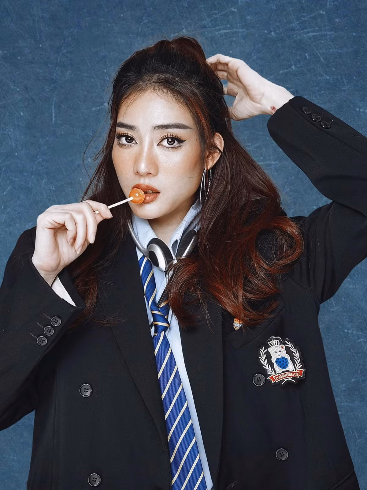 Năm 2016, Kim Nhã tạo 'cơn sốt' khi trở thành thí sinh đầu tiên lọt vào nhà chung Vietnam's Next Top Model. Tuy không tiến sâu, dấu ấn của Kim Nhã vẫn in đậm trong lòng khán giả.