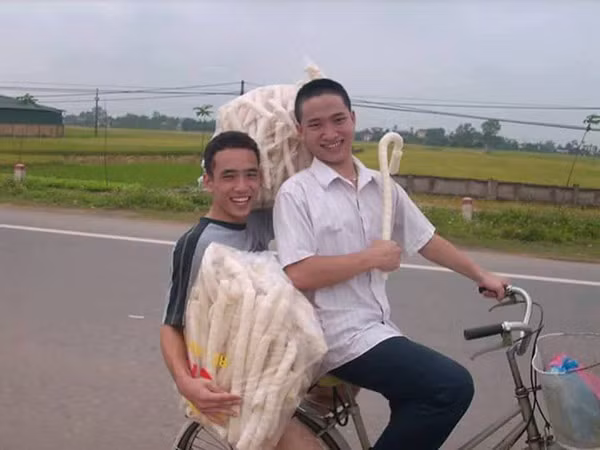1 ống gạo thôi nhưng nổ được hẳn 1 bì thật to.