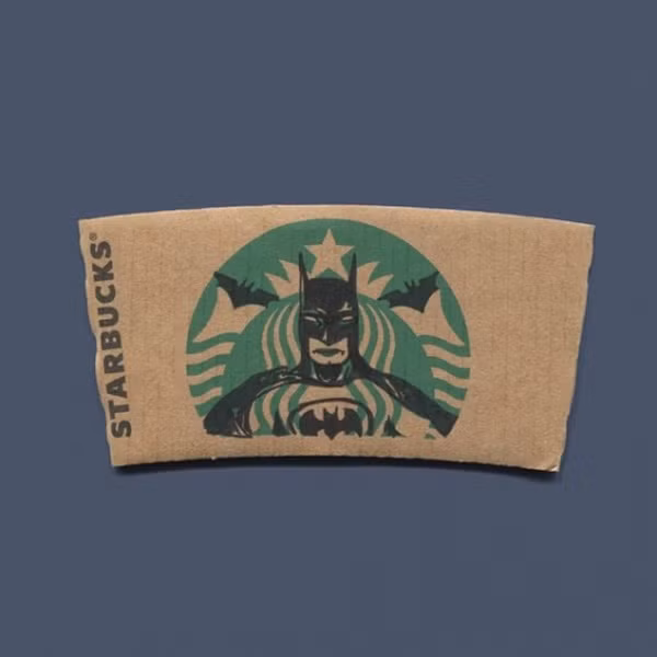 Liệu rằng trong thời gian tới Batman có thay thế nàng tiên cá để quảng cáo cho Starbucks?