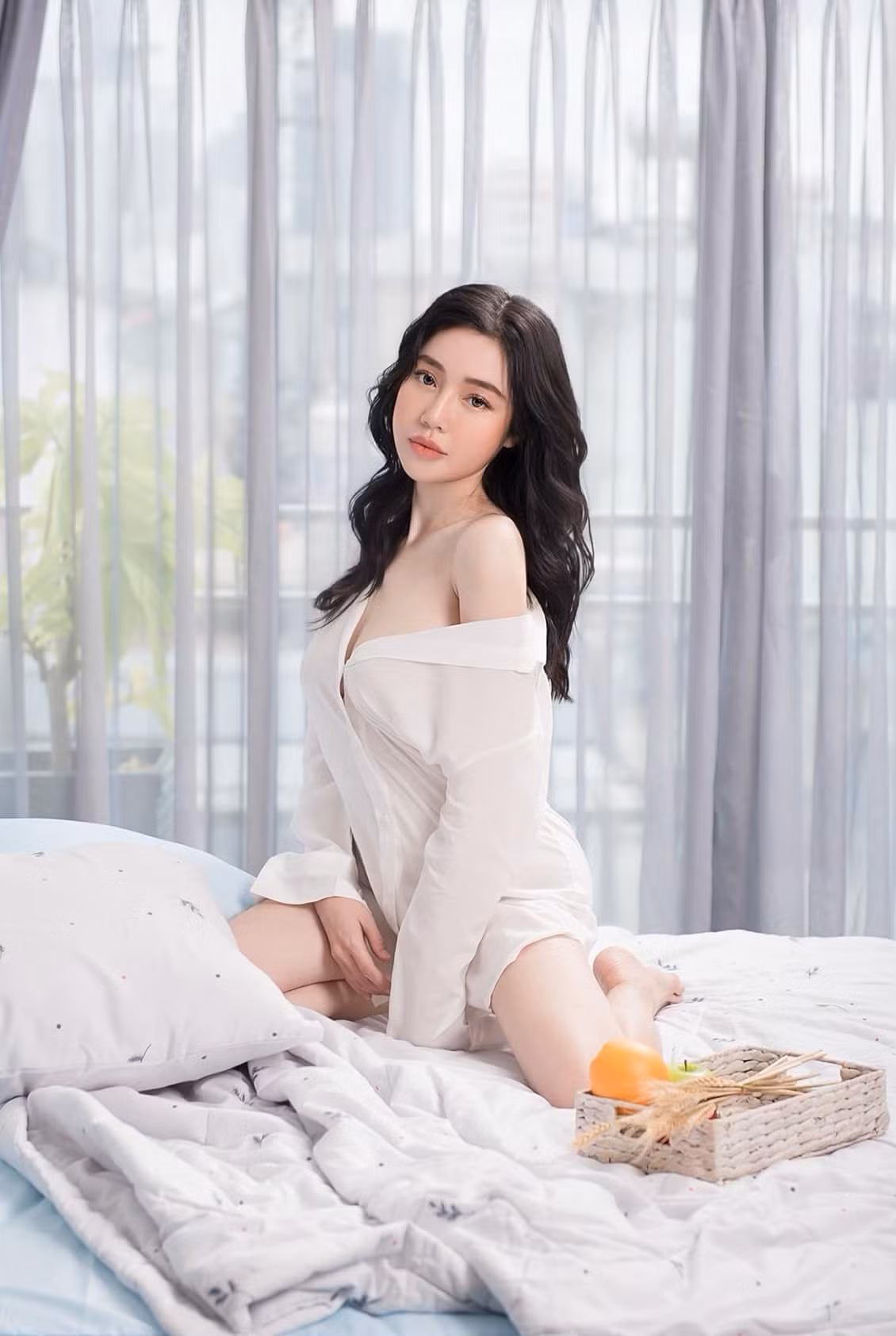 "Thời buổi này mà đàn bà con gái dám buớc ra cửa với bộ dạng thô sơ tiền sử như vậy nghĩa là người ta vô cùng tự tin với bản thân mình đó bạn tôi ơi. Khéo lo bò trắng răng lắm luôn" - Mẹ của Cadie nhắn nhủ tới người bạn.