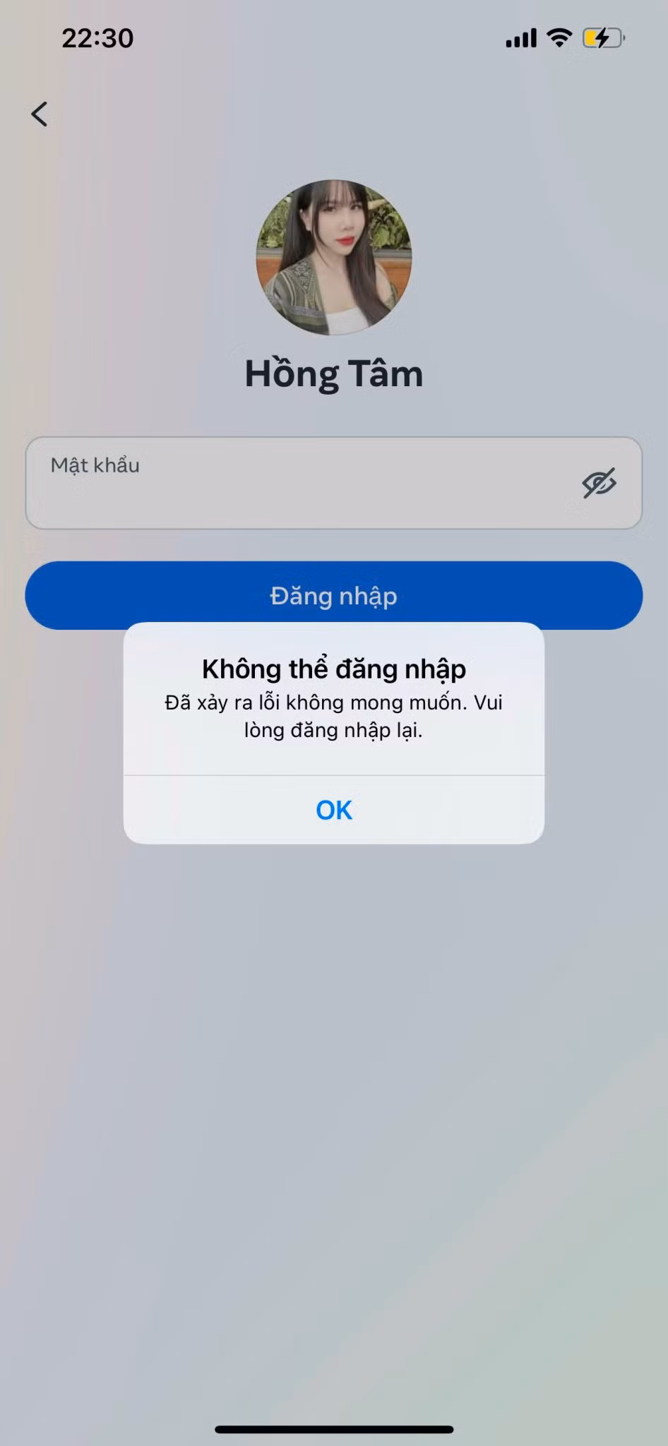 Facebook liên tục báo lỗi đăng nhập làm nhiều người dùng lo sợ rằng tài khoản của mình đã bị hacker tấn công.
