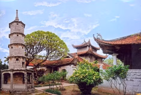 Cụm chùa cổ kính ở Bắc Ninh, với lối kiến trúc độc đáo, cũng như chứa đựng nhiều nét văn hóa đặc biệt của vùng đất Kinh Bắc giàu văn hóa, truyền thống.
