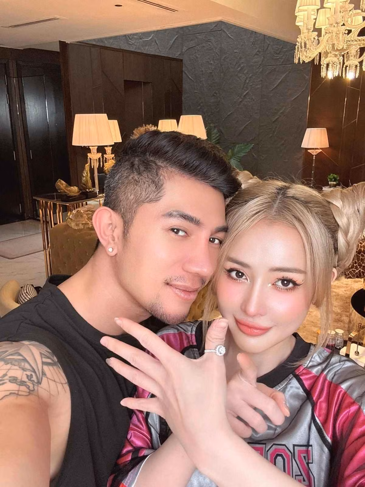 Hot girl đến từ Bình Định không thích việc bị so sánh nhan sắc với bạn trai, người đẹp muốn có vẻ ngoài độc lập và không muốn có nét tương đồng với bất kỳ ai.