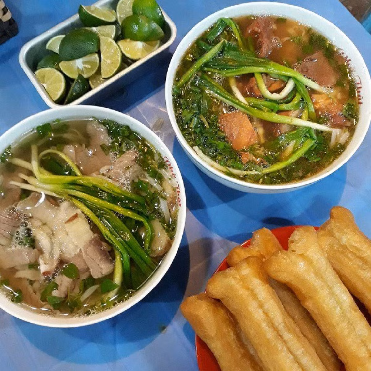 Food tour dem Ha Noi, an gi cho chat?