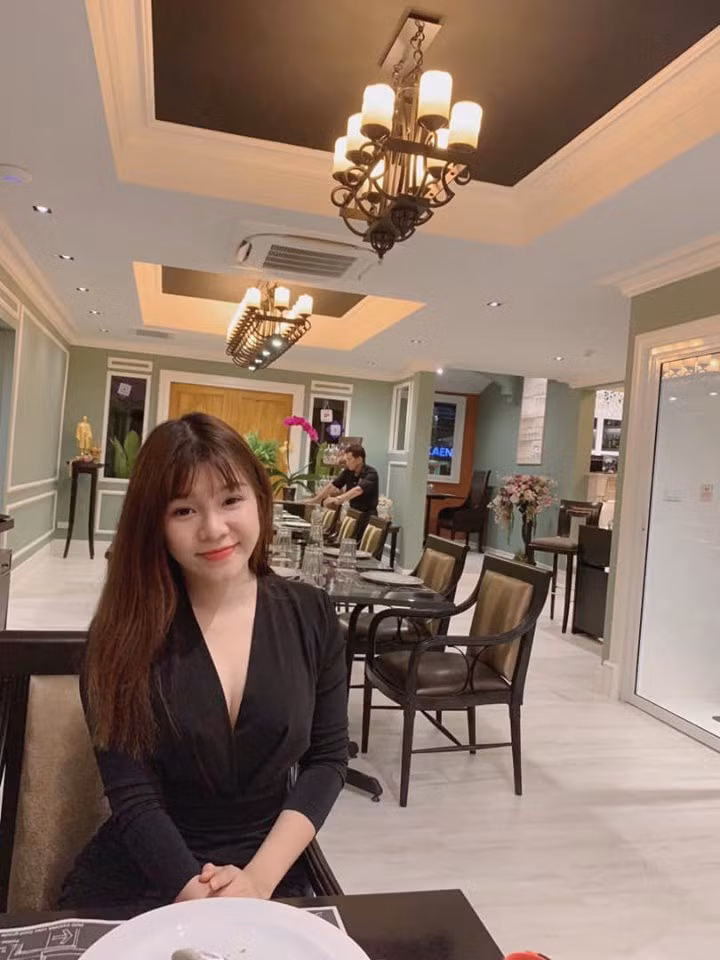 Thay vì đôi co, Yến Xuân đặt ra câu hỏi với những người nói xấu mình ''Có bao giờ bạn thấy mình tàn nhẫn không? Hay đối với các bạn đó chỉ là câu chuyện phiếm?''.