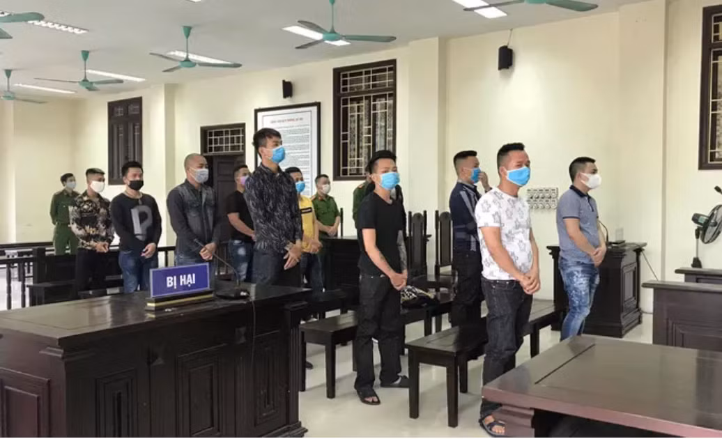 Tam hoan toa xu con nuoi Duong 