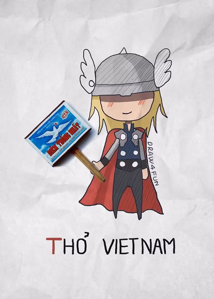 Tự nhận là một fan bự của bộ phim bom tấn "Biệt đội báo thù", Quang Huy đã dùng chất liệu sáng tạo là những vật dụng cực kỳ quen thuộc, có phần gợi những kỷ niệm xưa cũ của đất nước thời kỳ còn khó khăn để làm nên những tác phẩm sinh động, ăn theo các nhân vật trong bộ phim nổi tiếng.