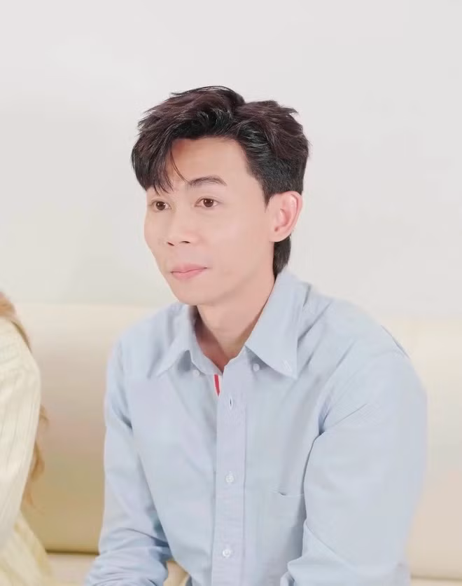 Thời điểm đó, đại diện của Hồng Thanh và DJ Mie xác nhận: "Cả hai chia tay vào đầu năm 2023. Sau đó, cặp đôi cho nhau cơ hội qua lại xem có thể cùng với nhau đi tiếp không, nhưng vì hết duyên nên dừng lại trong vui vẻ. Thực tế, thời điểm chia tay chính xác là khoảng tháng 8".