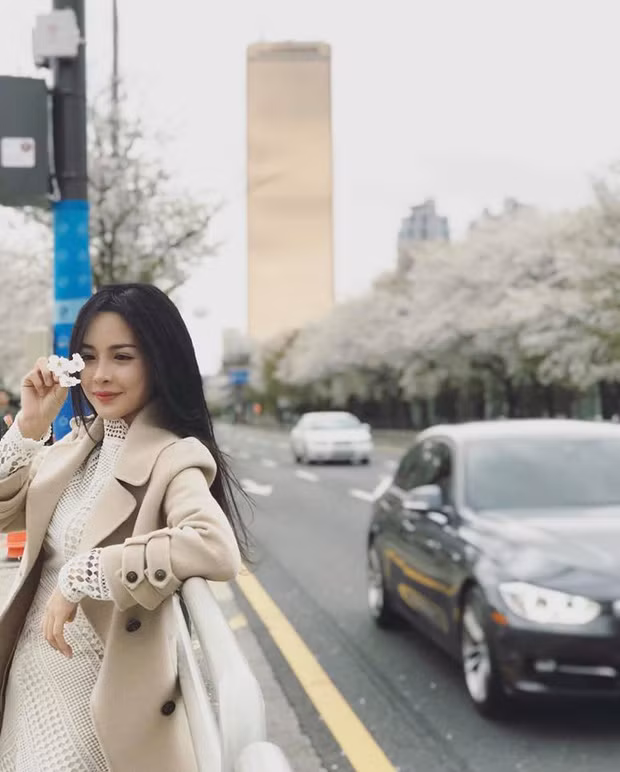 Cách đây 5 năm , Thanh Quỳnh đăng kí tham gia chương trình “Thay đổi cuộc sống – Change Life” và may mắn được lựa chọn. Đó trở thành bước ngoặt lớn trong cuộc đời của cô.