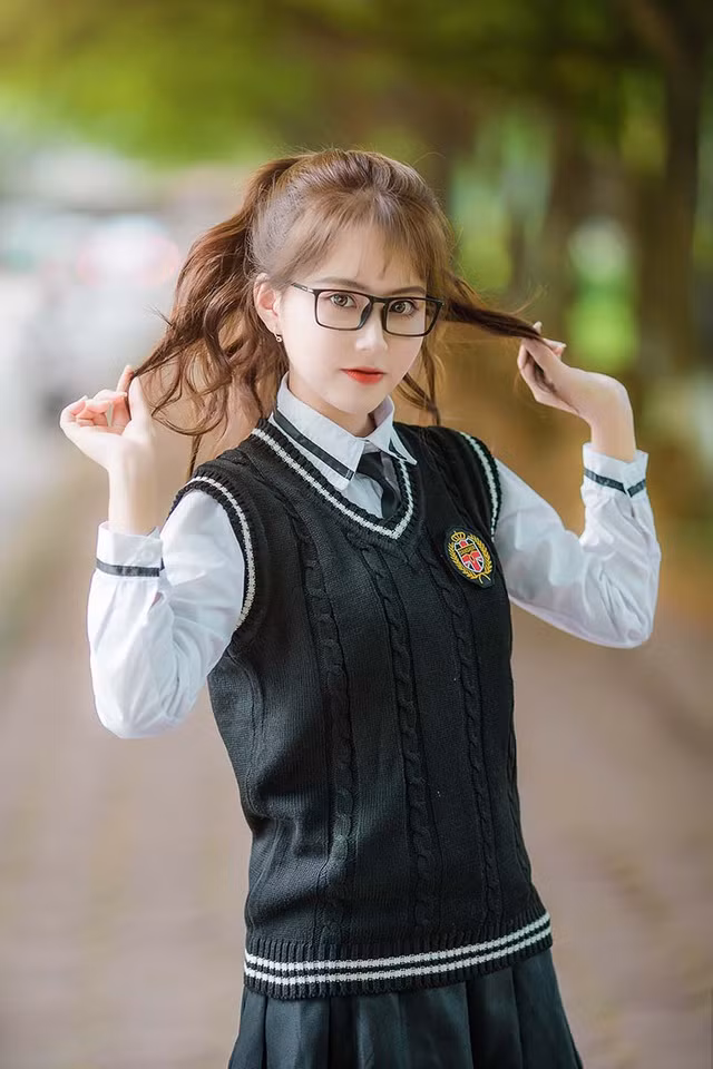 Năm đầu tiên xa ra đình để lên Hà Nội học, Thu Hương gặp một số vấn đề về việc làm quen môi trường mới, ổn định cuộc sống, tuy nhiên nay tất cả đã ổn.
